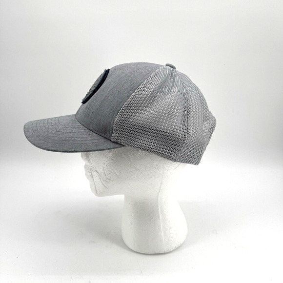 Travis Mathew Snap Back Hat With Thick Embroidered Patch Logo Gray Flex Fit - Picture 5 of 8